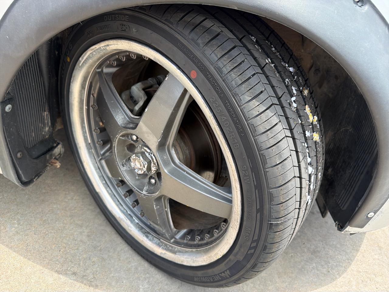 Hyundai Veloster 3dr Cpe Man w/Black Int 2012