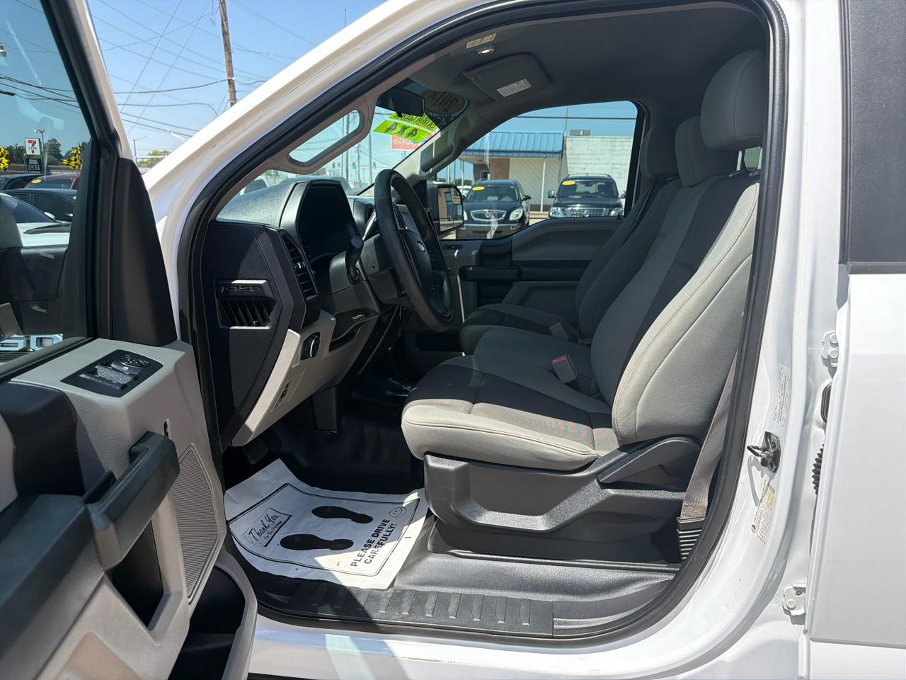 Ford F-150 4WD SuperCrew 145" XL 2018