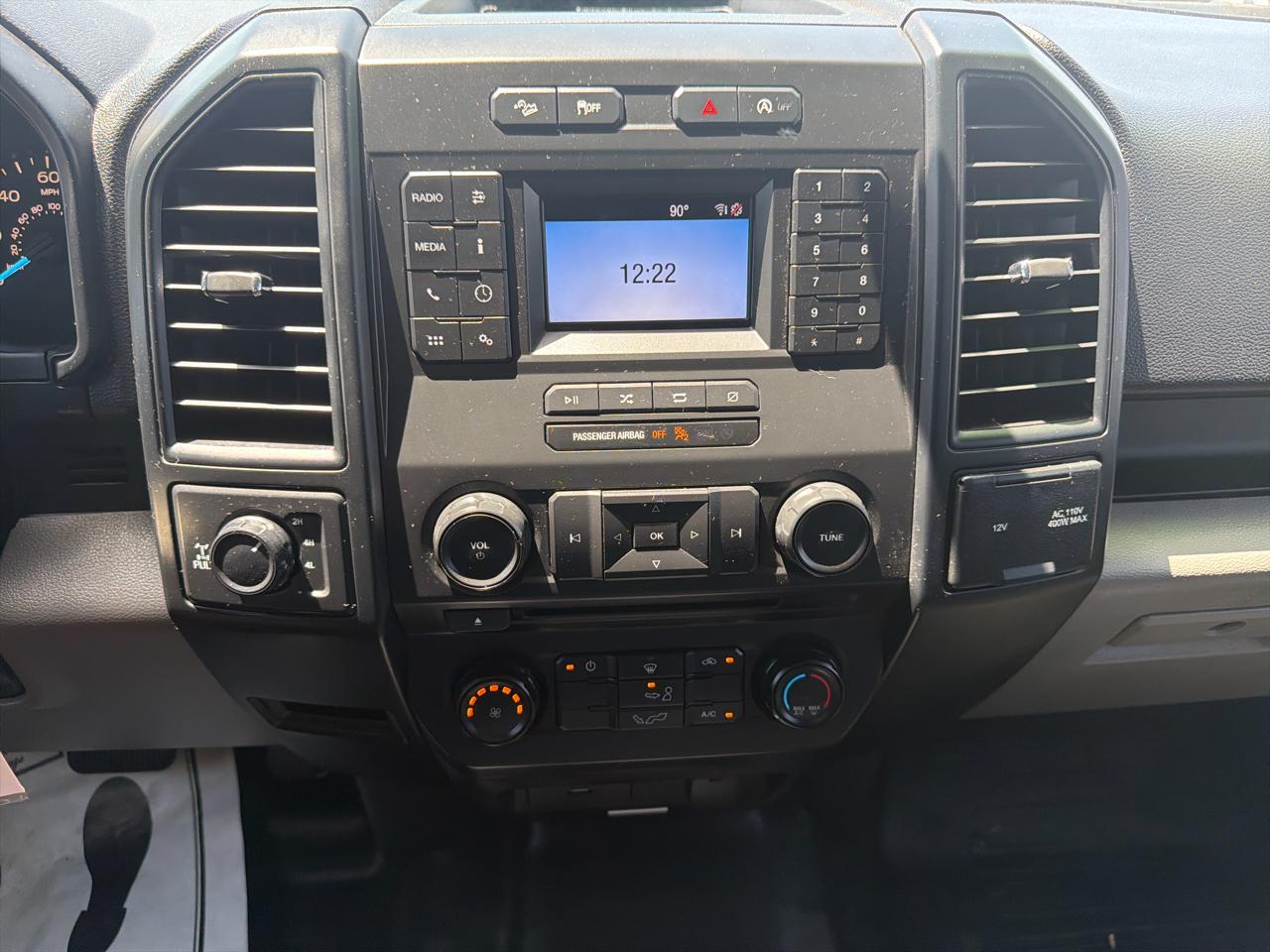 Ford F-150 4WD SuperCrew 145" XL 2018