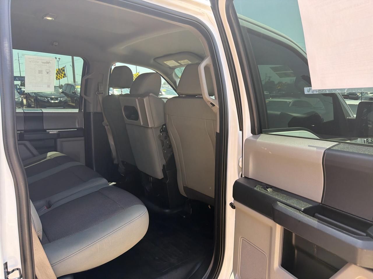 Ford F-150 4WD SuperCrew 145" XL 2018