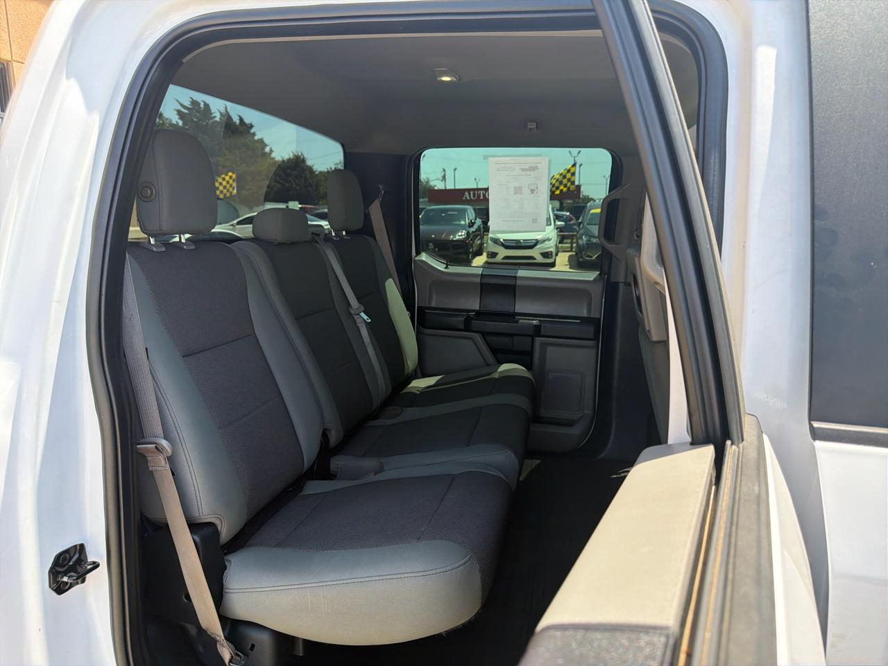 Ford F-150 4WD SuperCrew 145" XL 2018