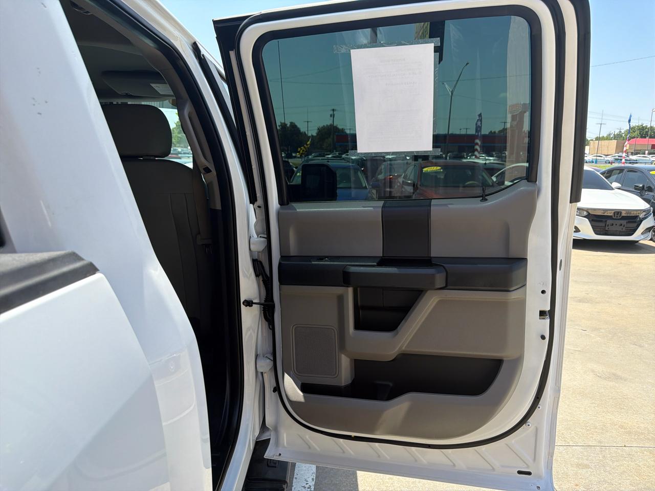 Ford F-150 4WD SuperCrew 145" XL 2018