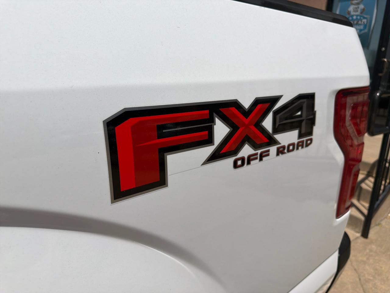 Ford F-150 4WD SuperCrew 145" XL 2018
