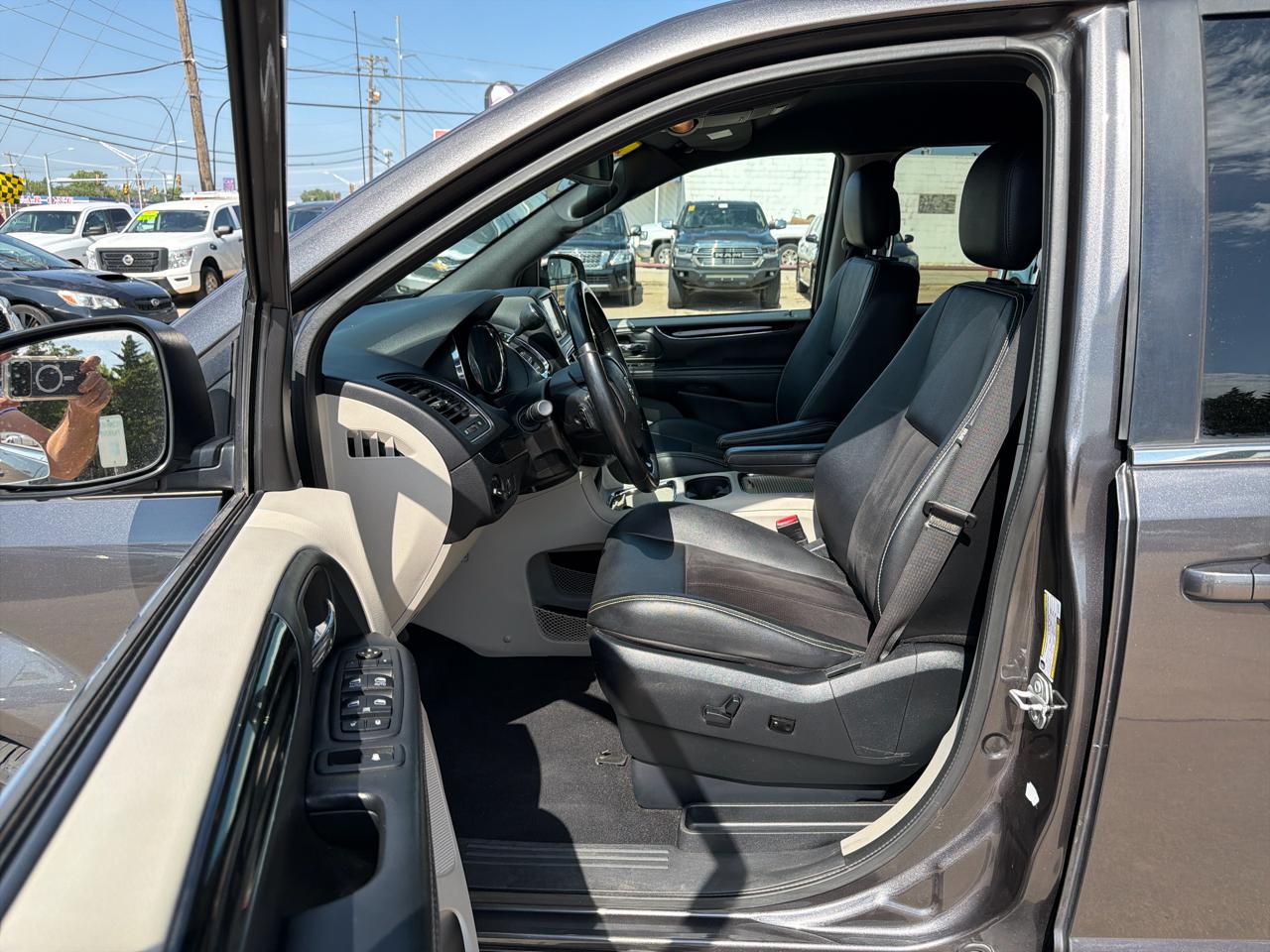 Dodge Grand Caravan SXT Wagon 2020