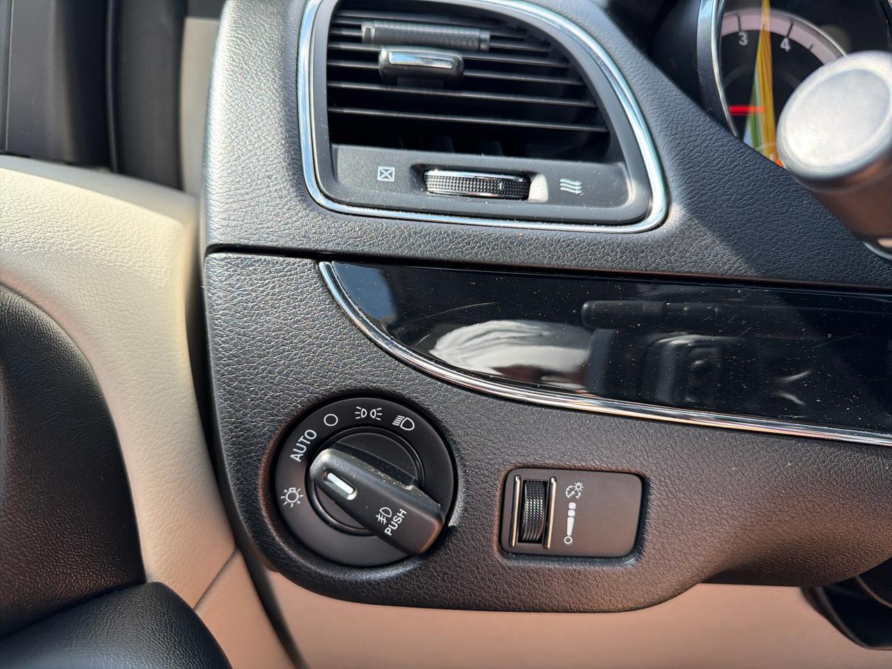 Dodge Grand Caravan SXT Wagon 2020