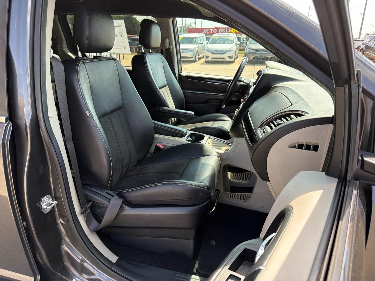 Dodge Grand Caravan SXT Wagon 2020