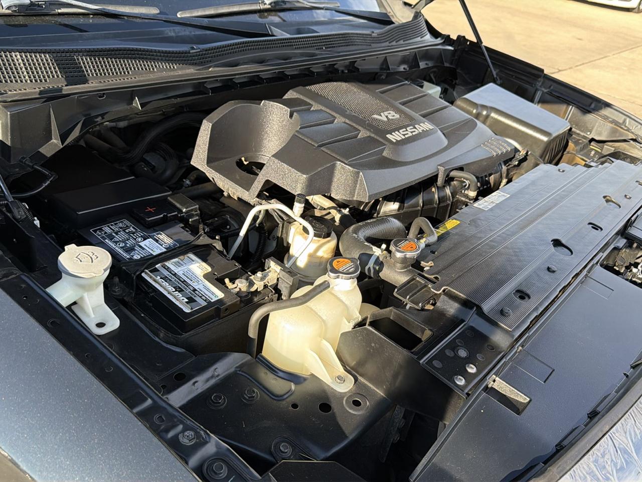 Nissan Titan 4x4 Crew Cab Platinum Reserve 2019