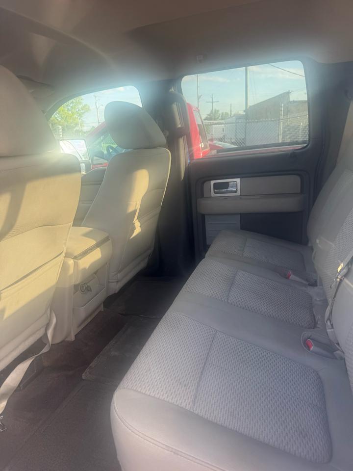 Ford F-150 4WD Reg Cab 122.5" XLT 2009