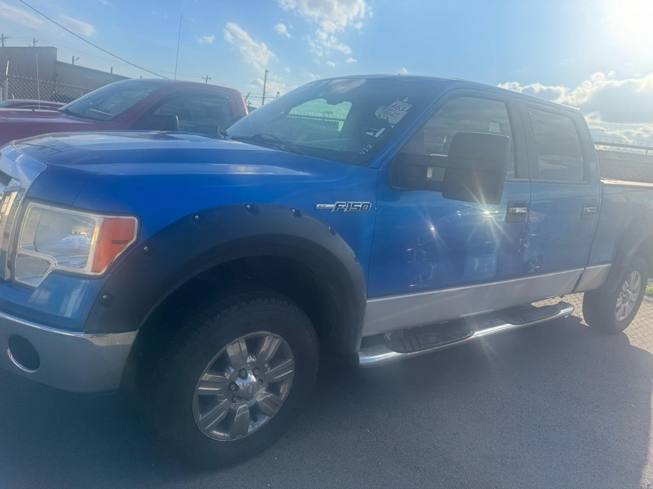 Ford F-150 4WD Reg Cab 122.5" XLT 2009