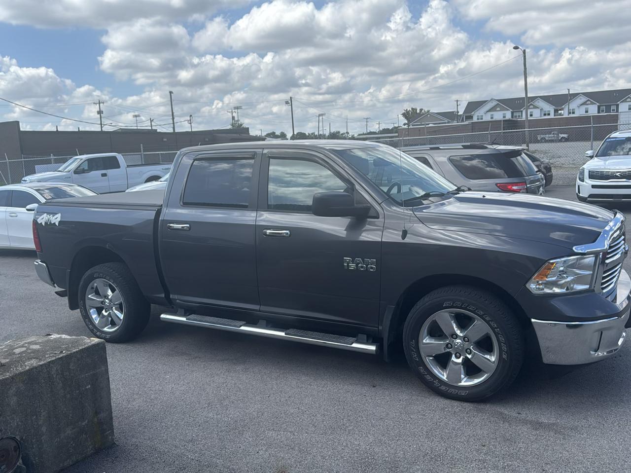 RAM 1500 Big Horn 4wd Quad Cab 2014