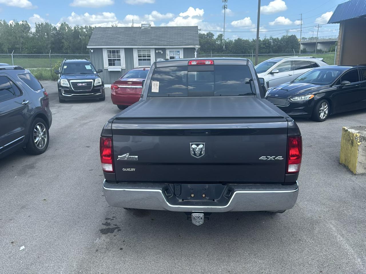 RAM 1500 Big Horn 4wd Quad Cab 2014
