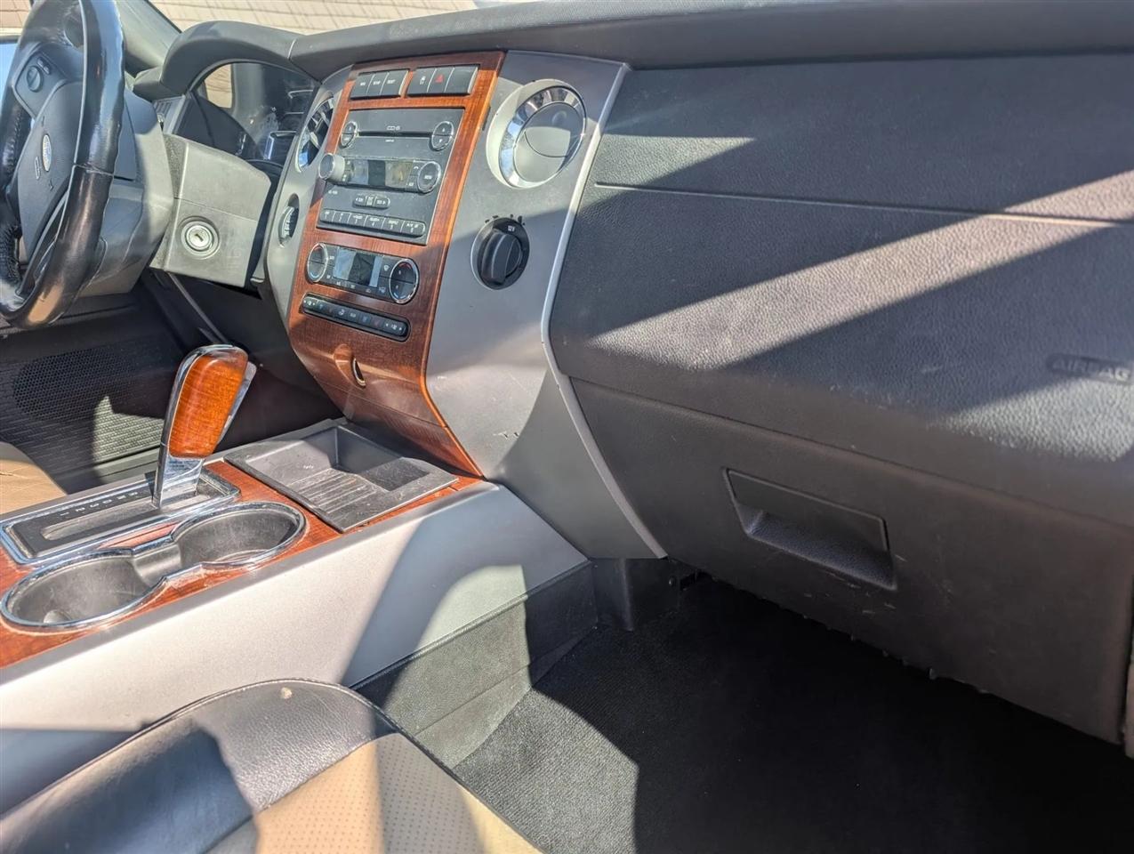 Ford Expedition  2009