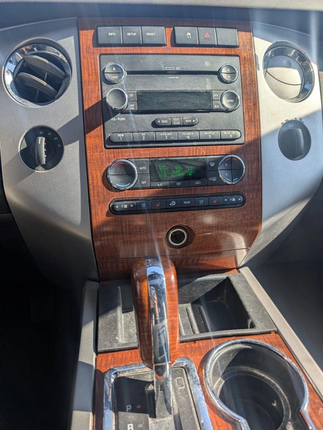 Ford Expedition  2009