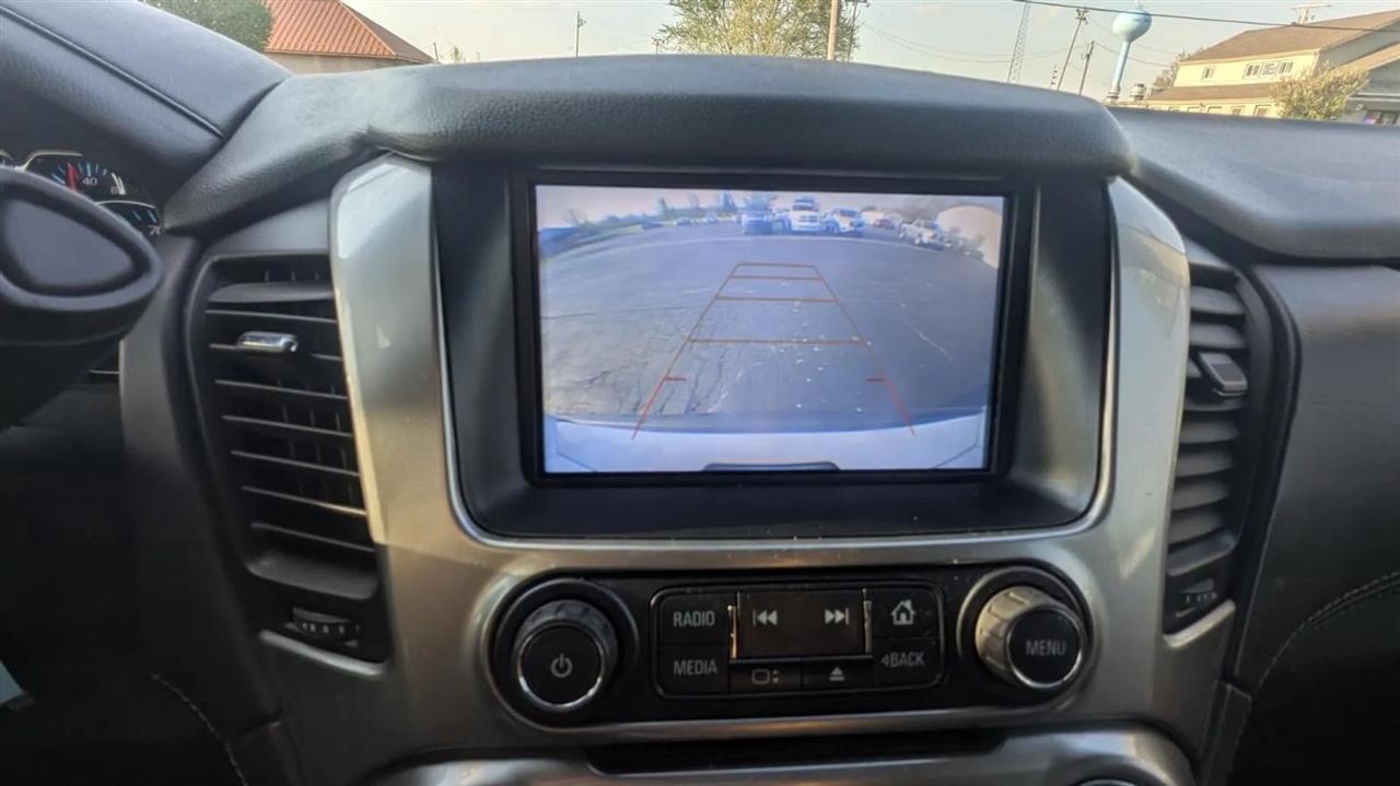 Chevrolet Suburban  2018