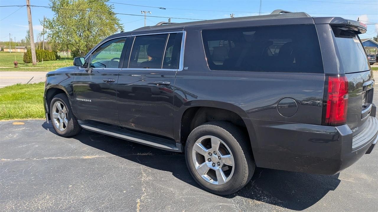 Chevrolet Suburban  2016