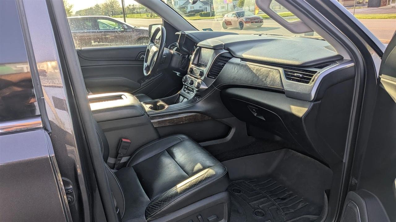 Chevrolet Suburban  2016