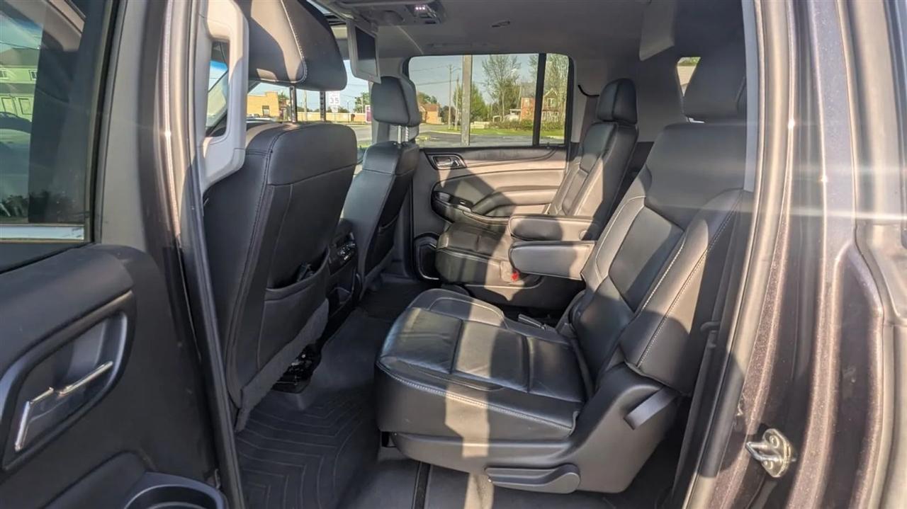 Chevrolet Suburban  2016