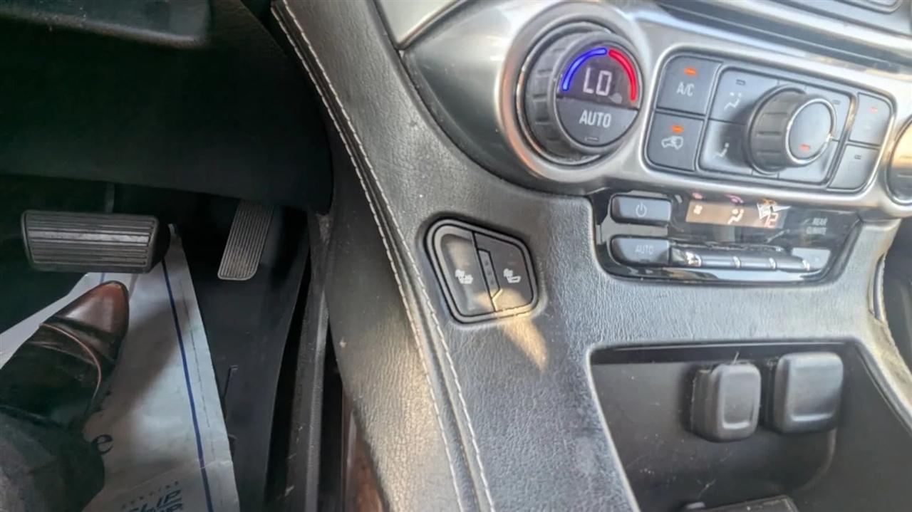 Chevrolet Suburban  2016
