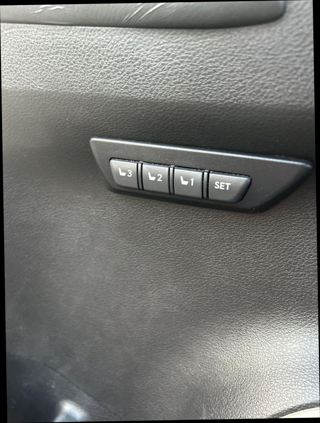 Lexus NX 200t  2015