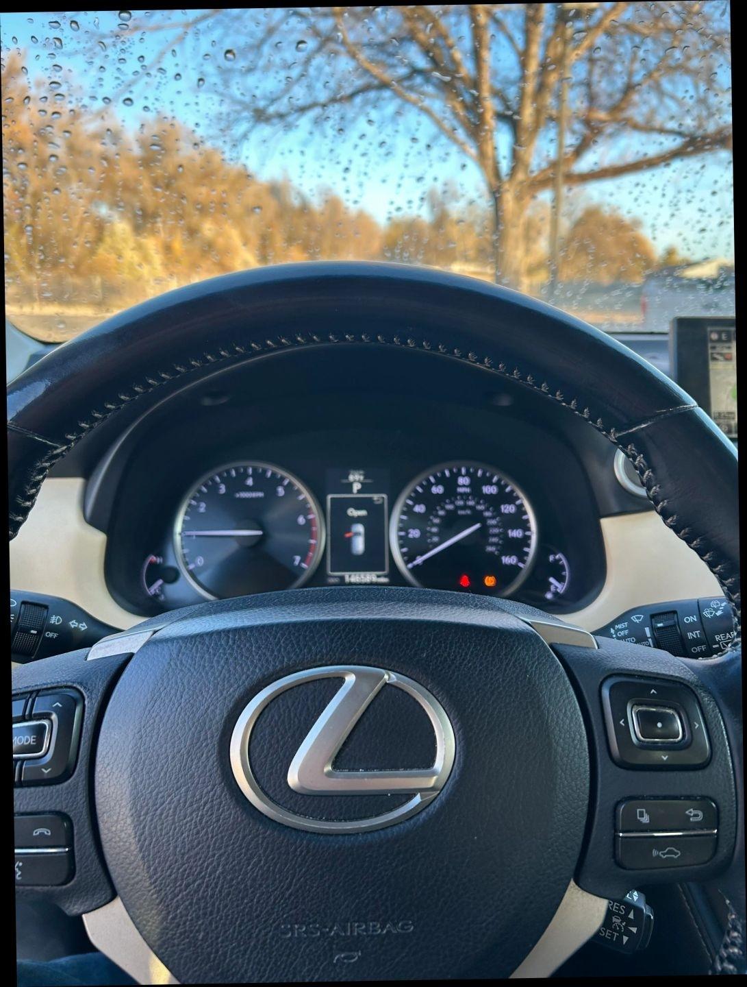 Lexus NX 200t  2015