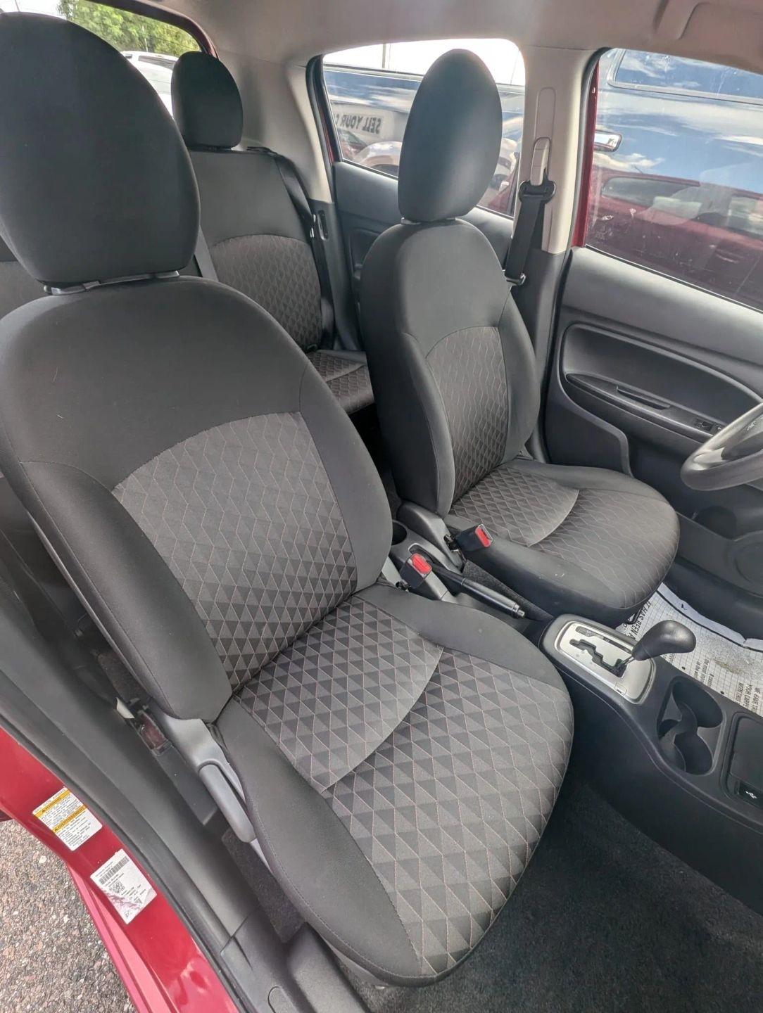 Mitsubishi Mirage  2021