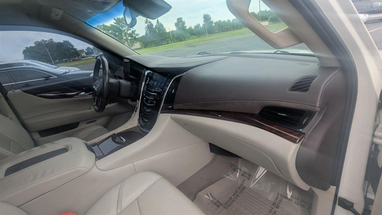 Cadillac Escalade  2015