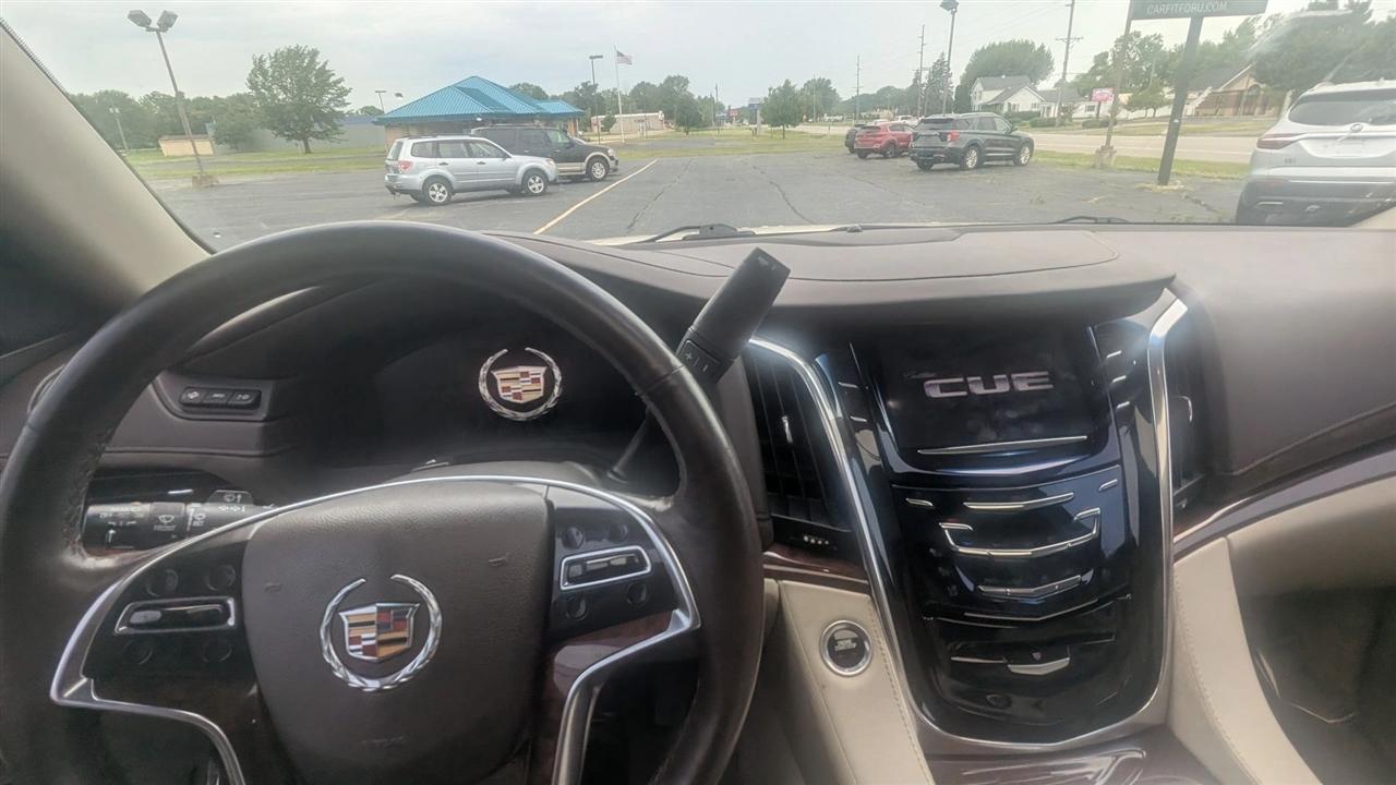 Cadillac Escalade  2015