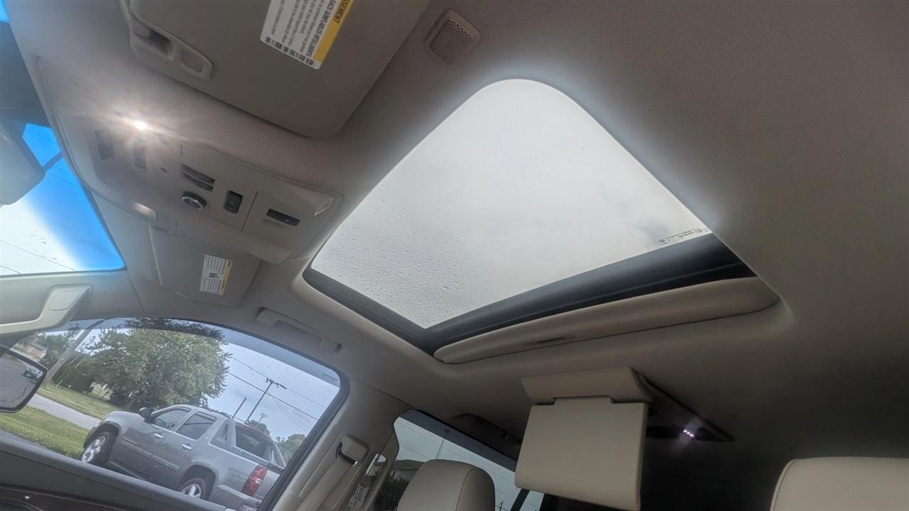 Cadillac Escalade  2015