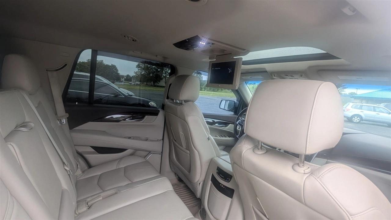 Cadillac Escalade  2015