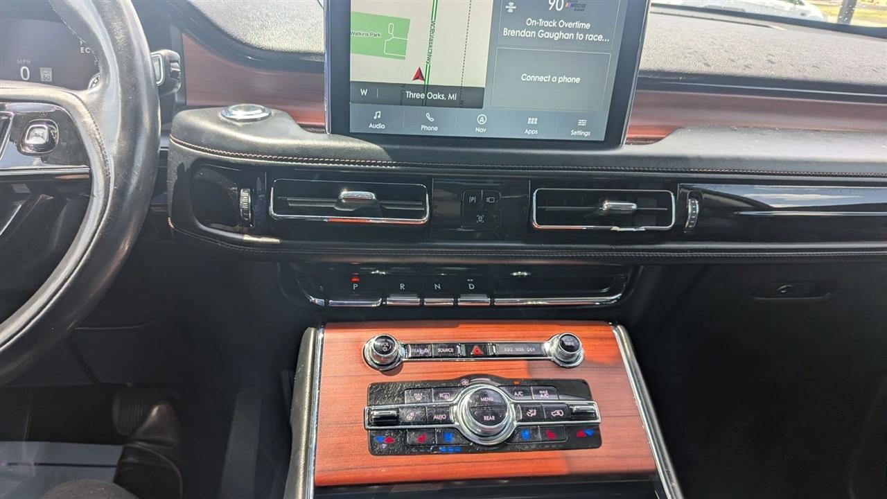 Lincoln Aviator  2021