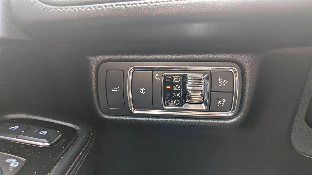 Lincoln Aviator  2021