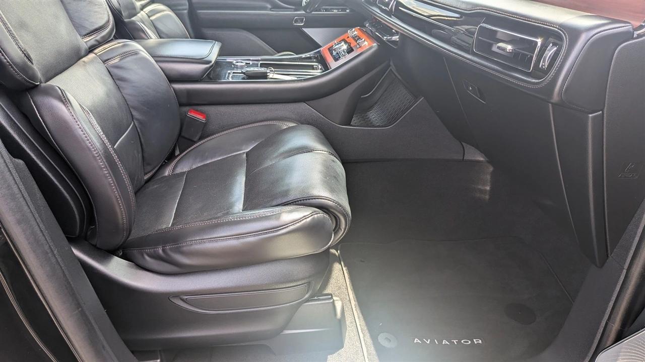 Lincoln Aviator  2021