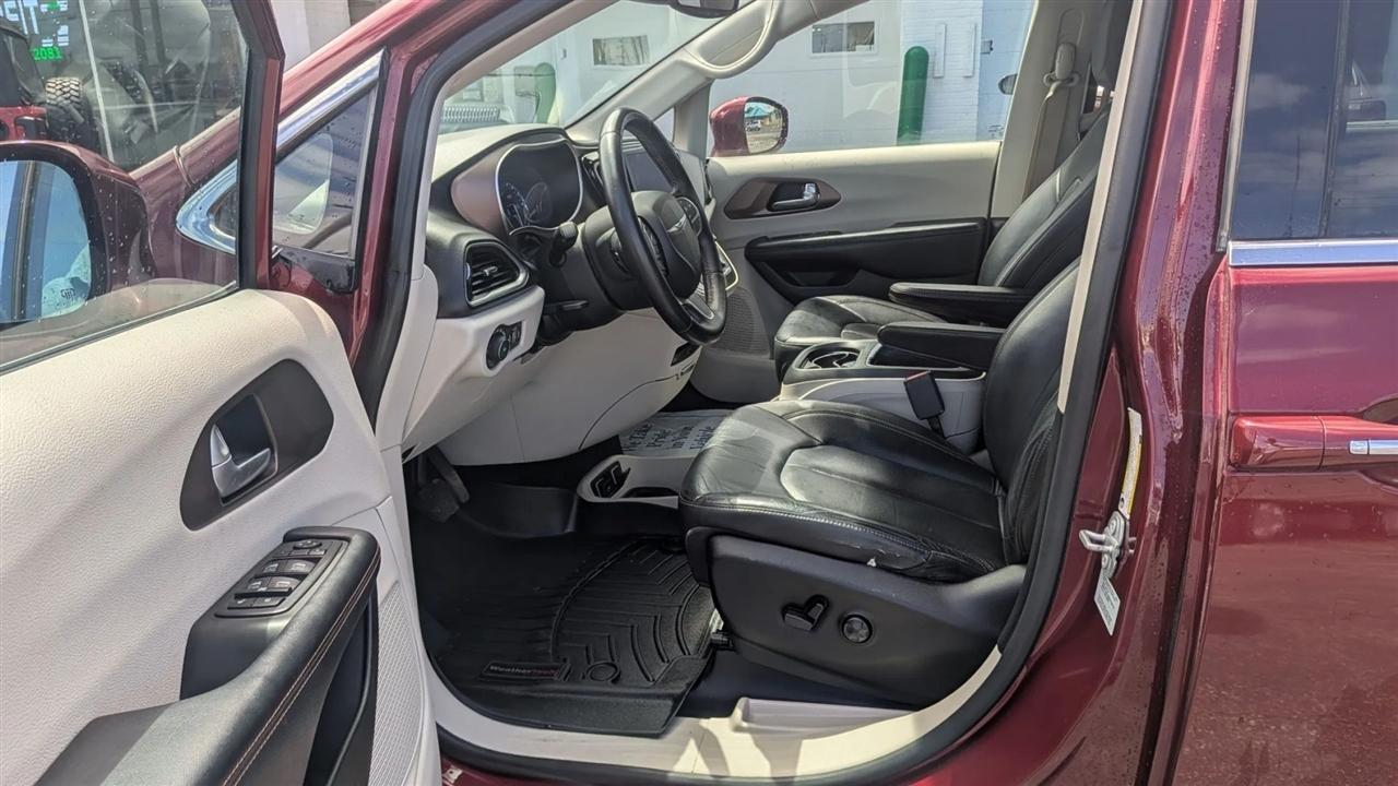 Chrysler Pacifica  2017