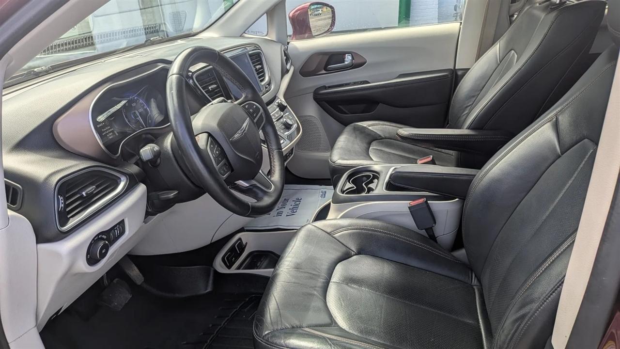 Chrysler Pacifica  2017