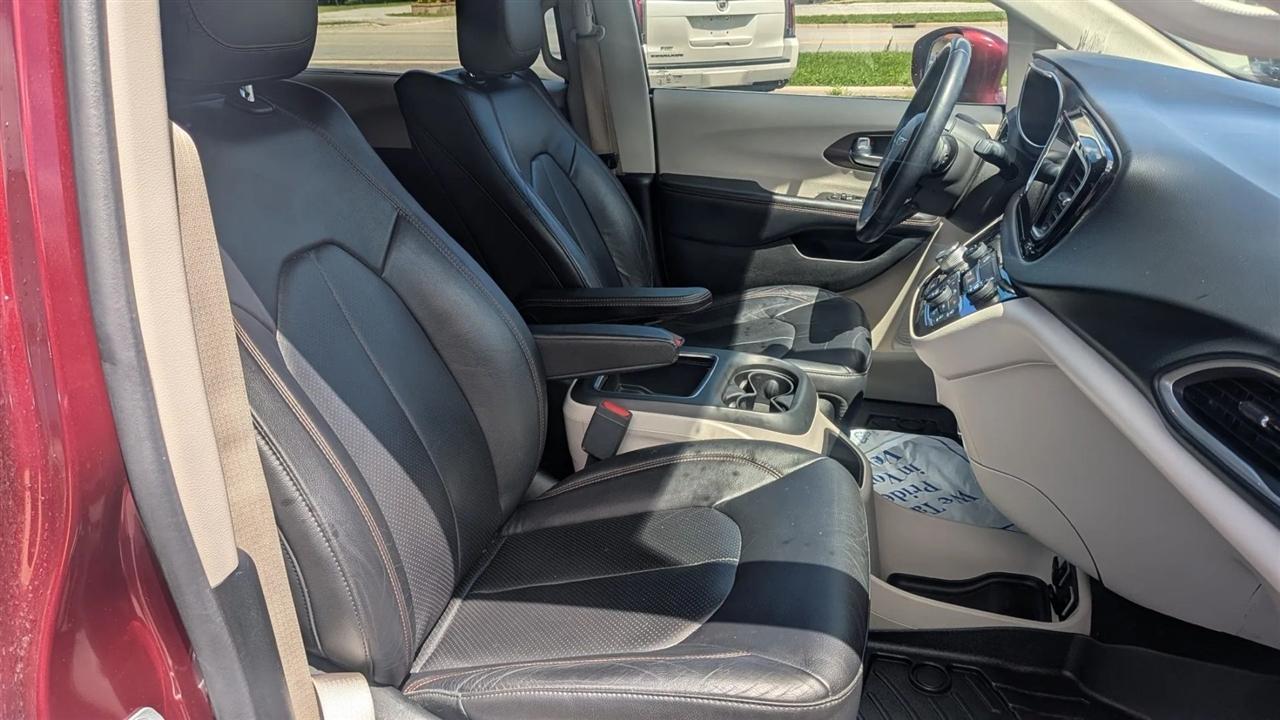 Chrysler Pacifica  2017
