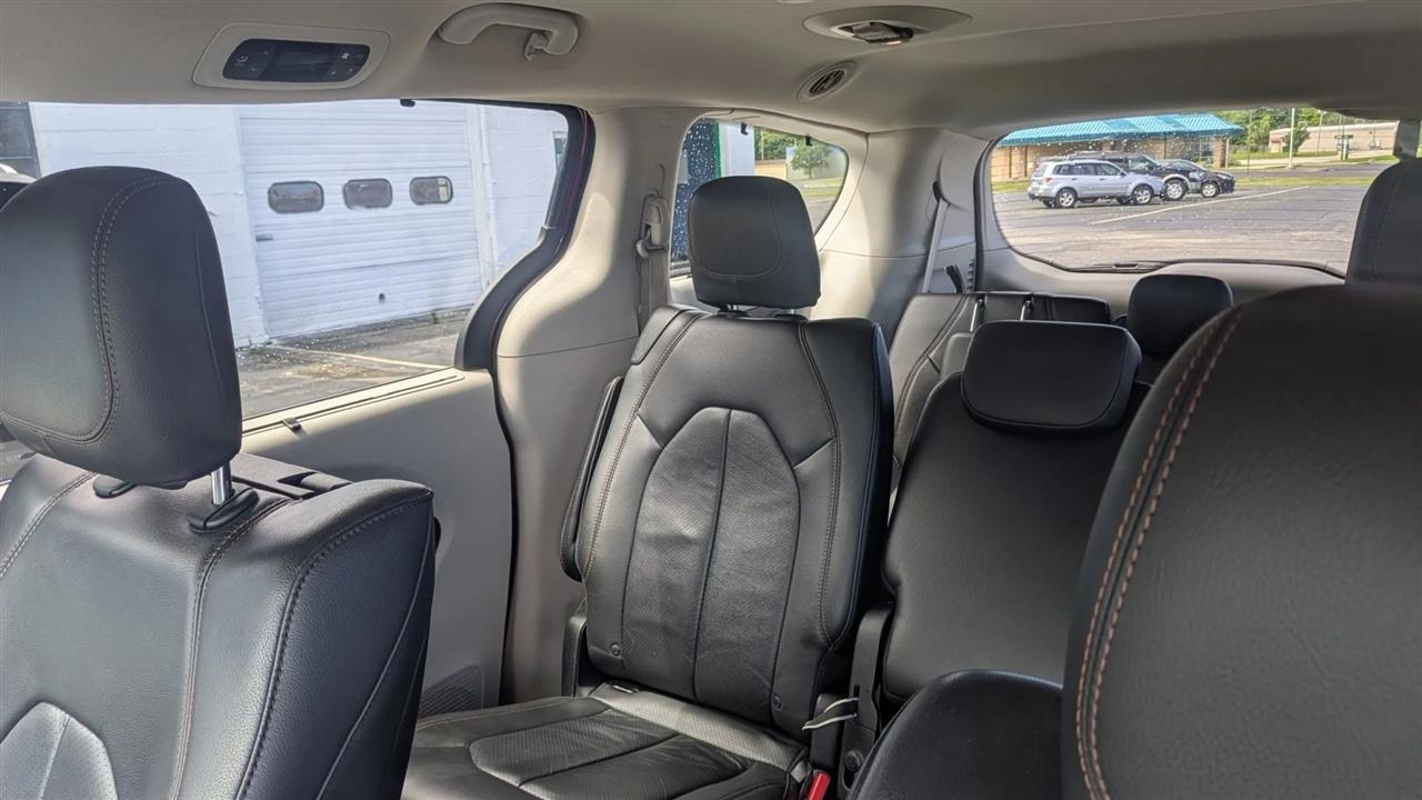 Chrysler Pacifica  2017