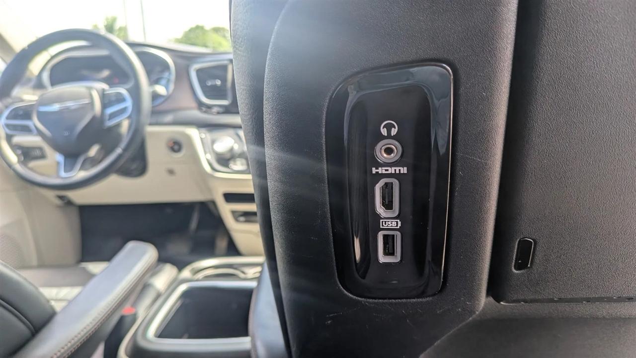 Chrysler Pacifica  2017