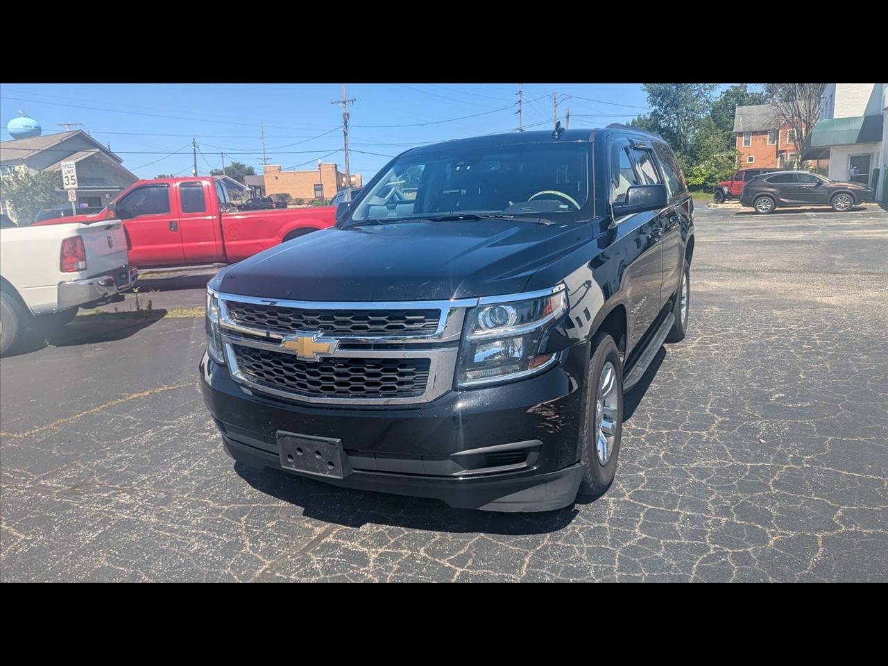 Chevrolet Suburban  2018