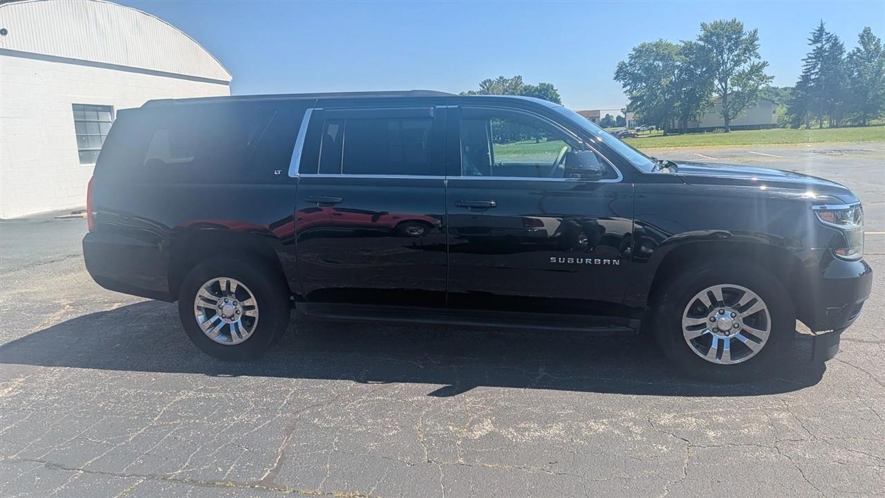 Chevrolet Suburban  2018