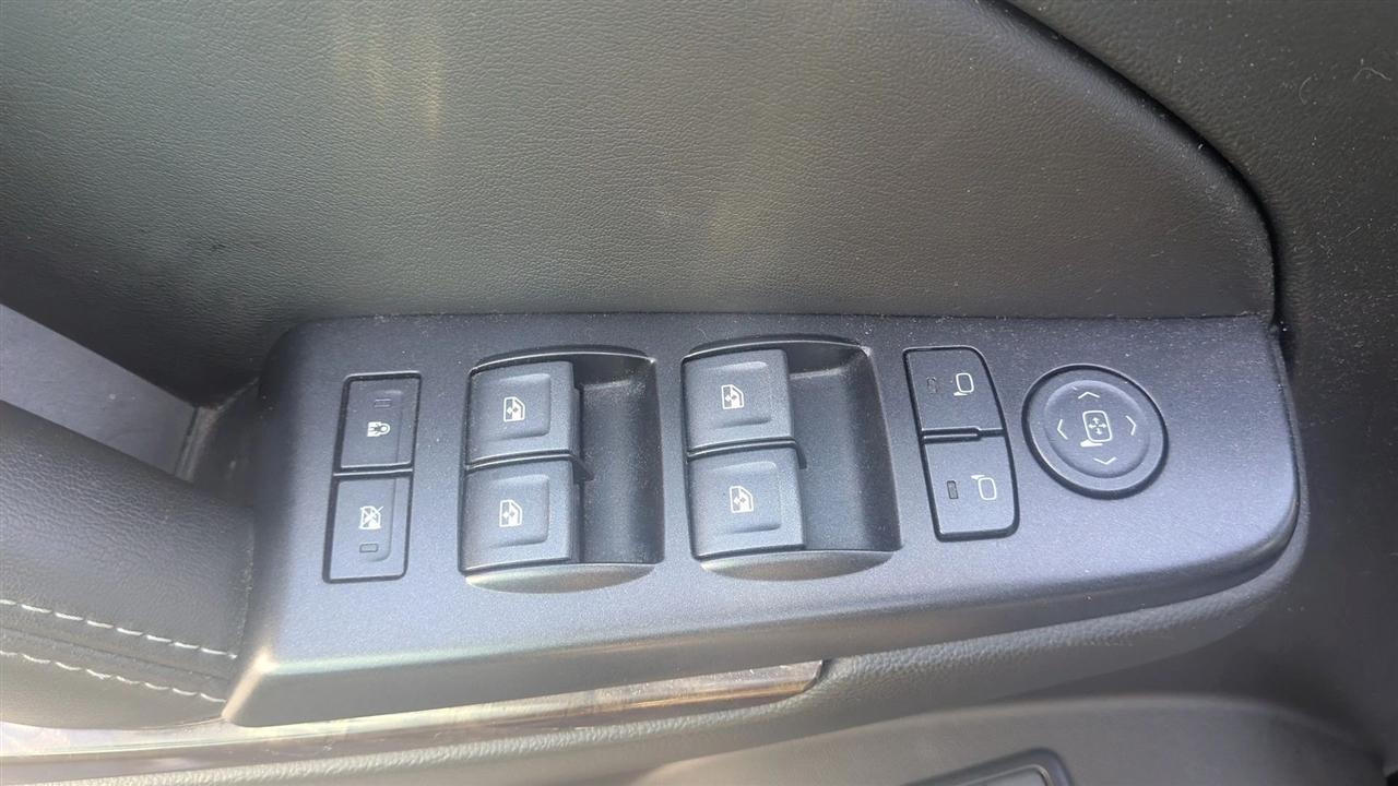 Chevrolet Suburban  2018