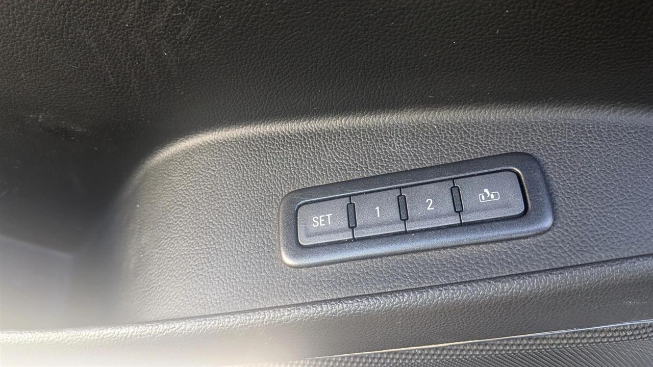 Chevrolet Suburban  2018