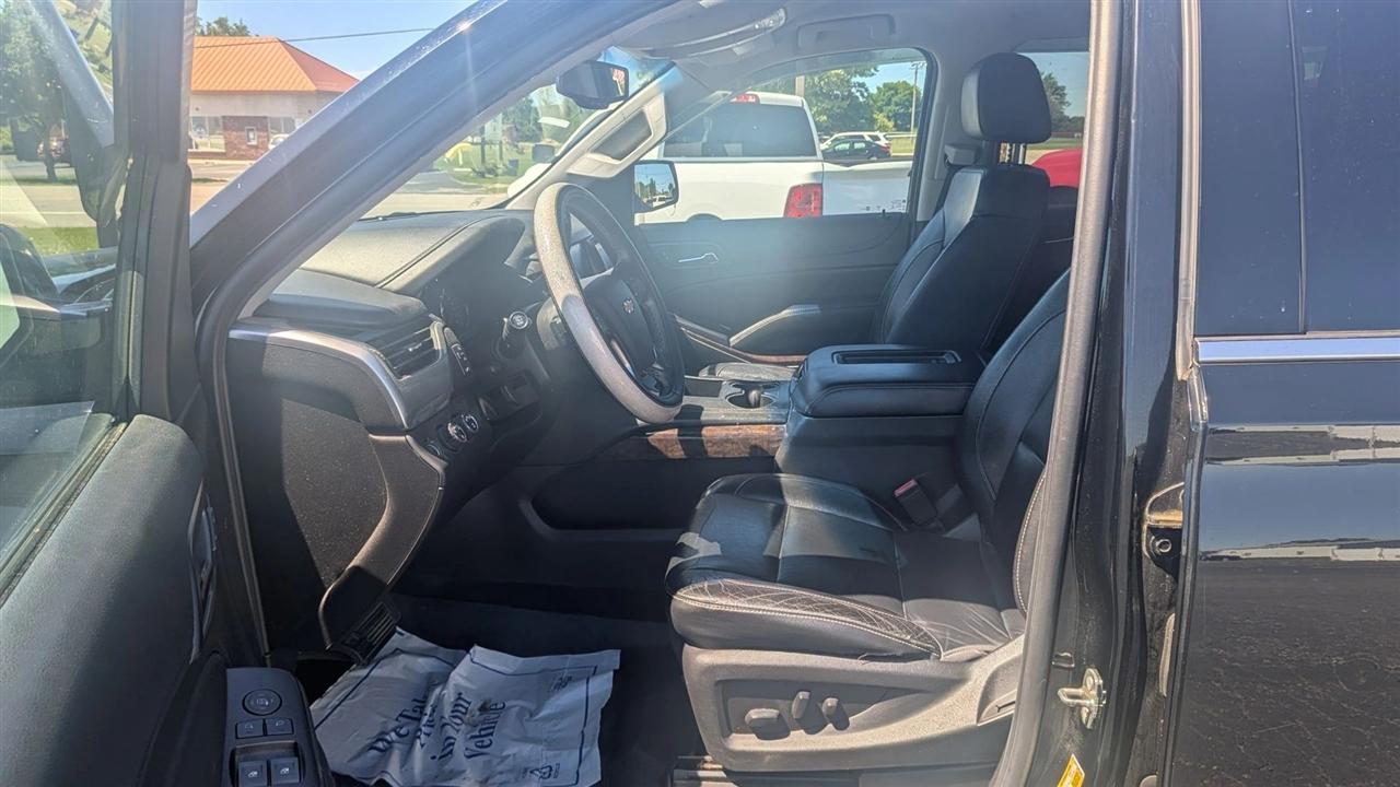 Chevrolet Suburban  2018