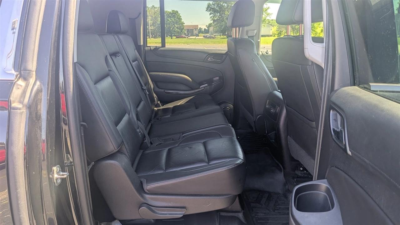 Chevrolet Suburban  2018