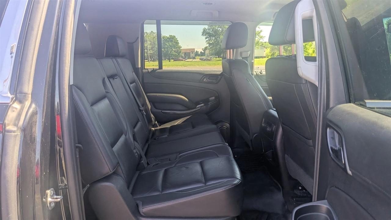 Chevrolet Suburban  2018