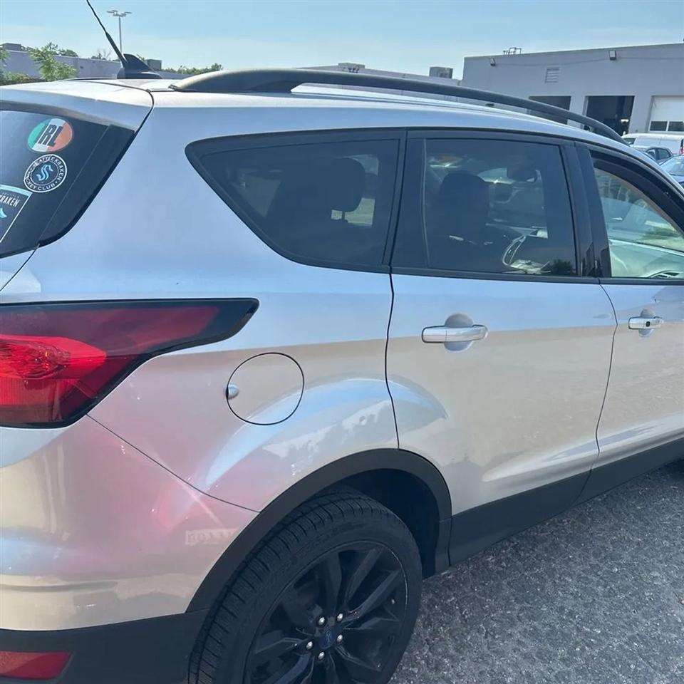 Ford Escape  2019