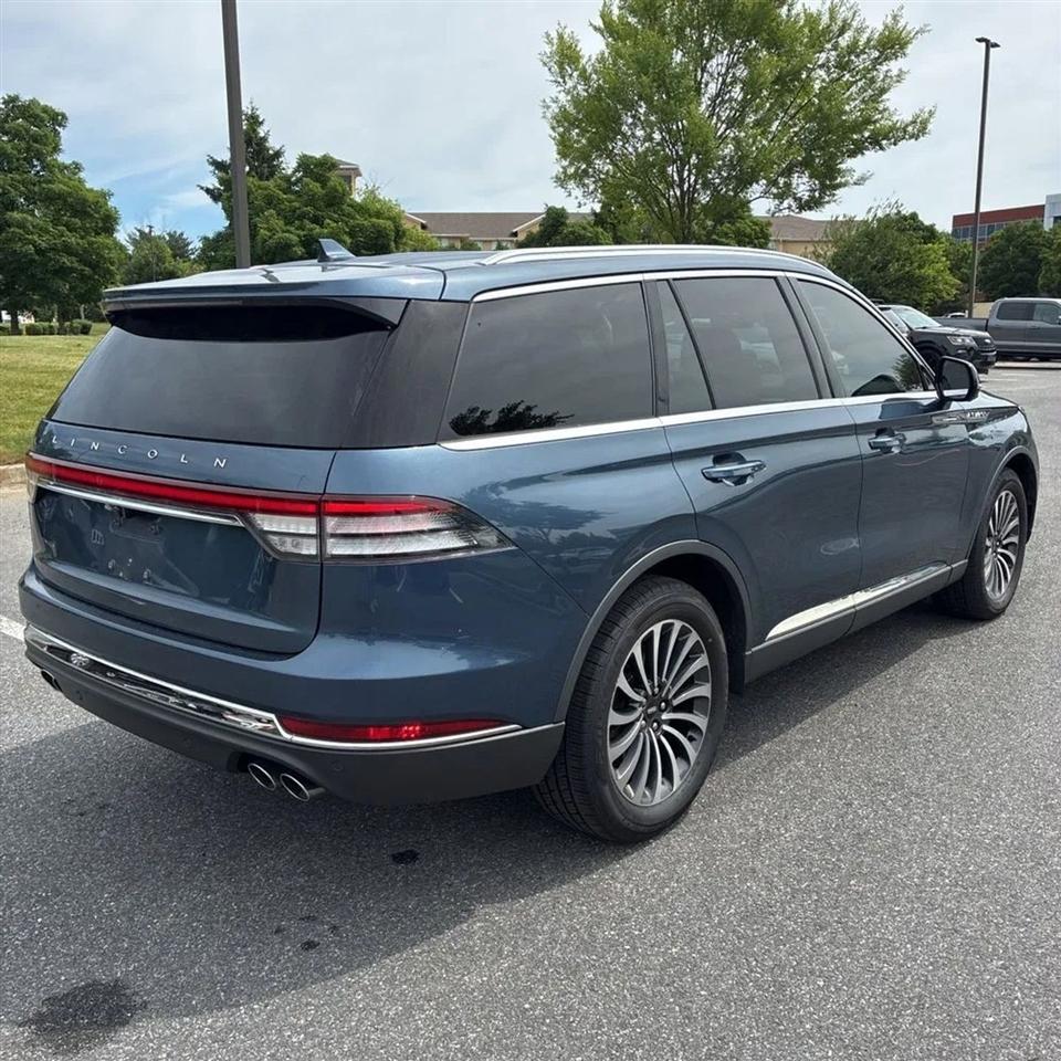 Lincoln Aviator  2020