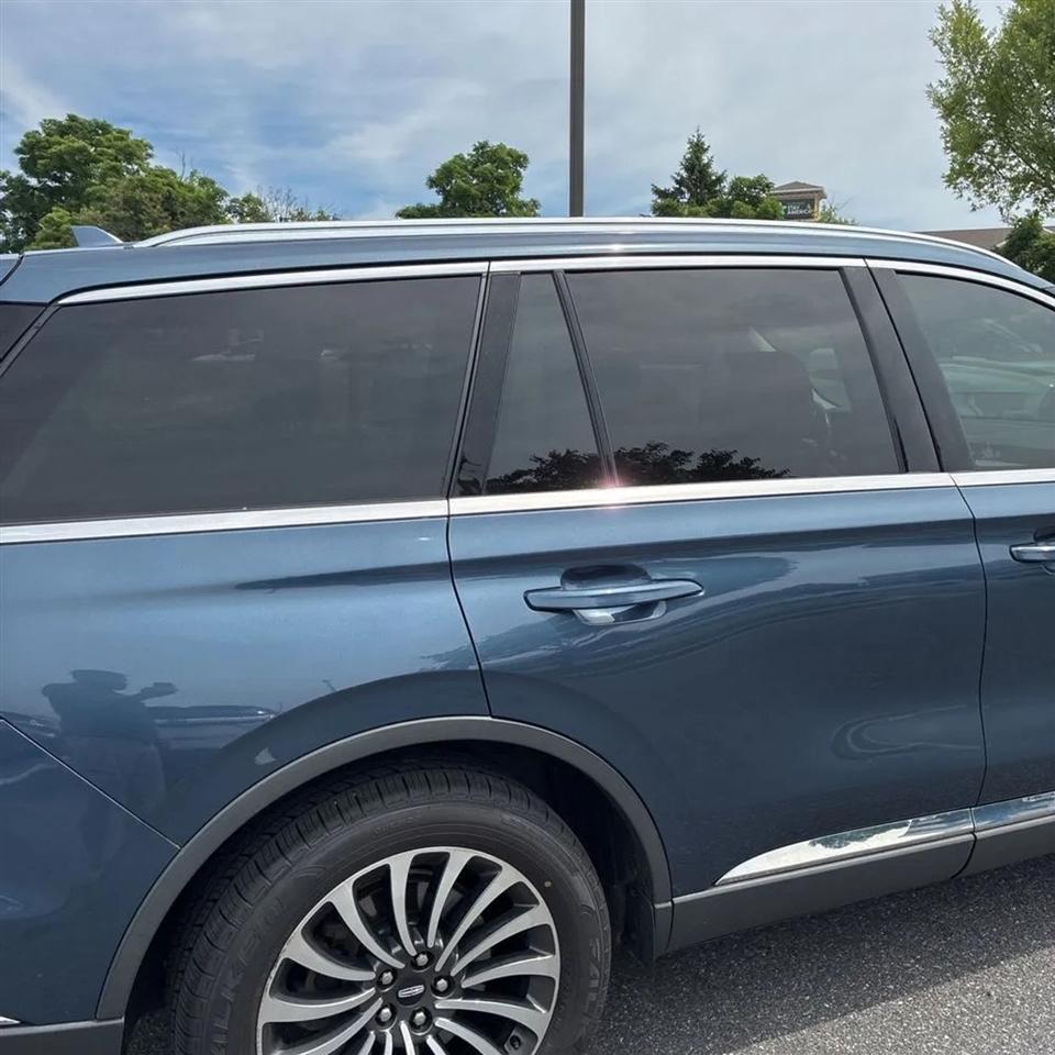 Lincoln Aviator  2020