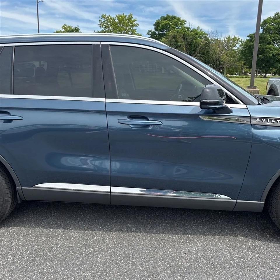 Lincoln Aviator  2020