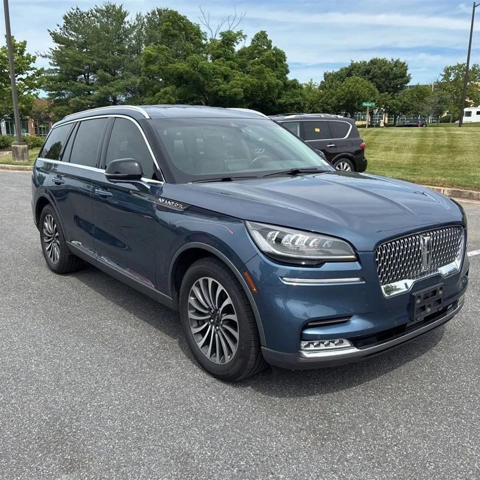 Lincoln Aviator  2020