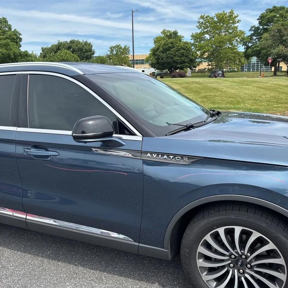 Lincoln Aviator  2020
